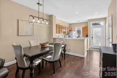 1049 Park West Drive, Charlotte, NC 28209 - Photo 8