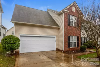 12013 Cheviott Hill Lane, Charlotte, NC 28213 - Photo 2