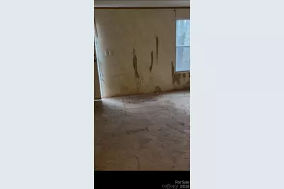 190 Pinewood Knoll Drive, Hendersonville, NC 28739 - Photo 4