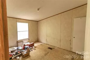 190 Pinewood Knoll Dr, Hendersonville, NC 28739 - Photo 6