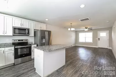 714 E Georgia Avenue, Bessemer City, NC 28016 - Photo 8