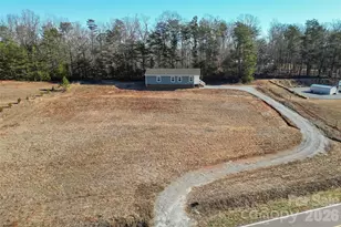 1710 Hudlow Rd, Forest City, NC 28043 - Photo 2