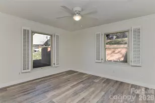 7332 Lake Front Dr, Charlotte, NC 28278 - Photo 24