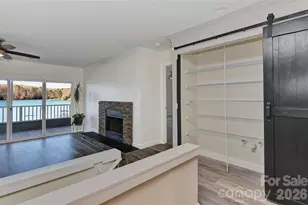 7332 Lake Front Dr, Charlotte, NC 28278 - Photo 12