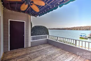 7332 Lake Front Dr, Charlotte, NC 28278 - Photo 36
