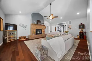 445 Warren Rd, Taylorsville, NC 28681 - Photo 14