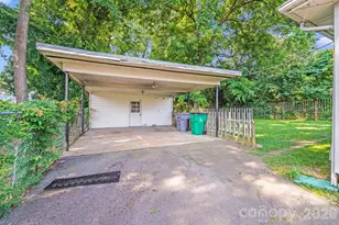 2405 Greenland Ave, Charlotte, NC 28208 - Photo 14