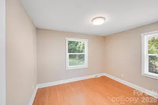 2405 Greenland Ave, Charlotte, NC 28208 - Photo 8