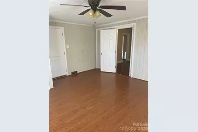 2405 Greenland Avenue, Charlotte, NC 28208 - Photo 12