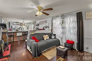 1446 Bridlewood Ln, Morganton, NC 28655 - Photo 2