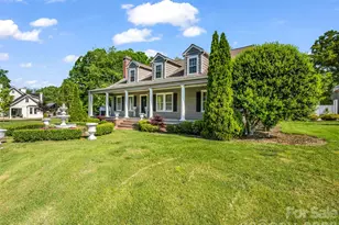 238 W Mountain St, Rutherfordton, NC 28139 - Photo 1