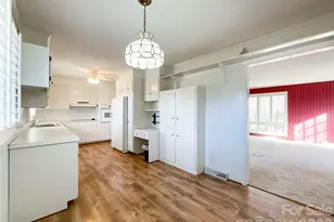 13909 Idlewild Rd, Matthews, NC 28105 - Photo 14