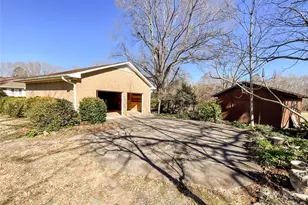 13909 Idlewild Rd, Matthews, NC 28105 - Photo 40