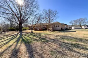 13909 Idlewild Rd, Matthews, NC 28105 - Photo 46