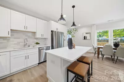 109 N Smallwood Place, Charlotte, NC 28216 - Photo 14