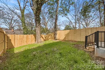 109 N Smallwood Place, Charlotte, NC 28216 - Photo 24