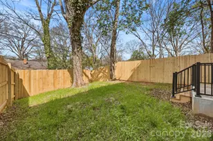 109 N Smallwood Pl, Charlotte, NC 28216 - Photo 24