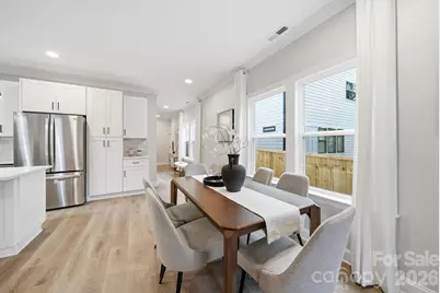 109 N Smallwood Place, Charlotte, NC 28216 - Photo 10