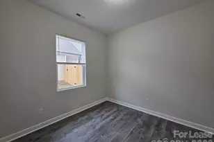 215 E Division Ave, Salisbury, NC 28144 - Photo 14