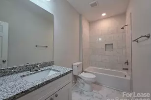 215 E Division Ave, Salisbury, NC 28144 - Photo 12