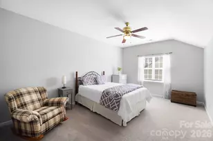 6904 Reedy Creek Rd, Charlotte, NC 28215 - Photo 32