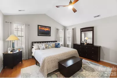 6904 Reedy Creek Road, Charlotte, NC 28215 - Photo 24