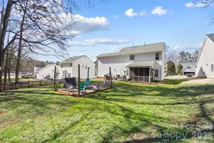 6904 Reedy Creek Rd, Charlotte, NC 28215 - Photo 36