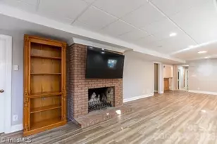 1405 Lyndhurst Dr, High Point, NC 27262 - Photo 28