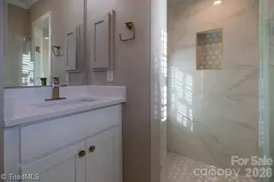 1405 Lyndhurst Dr, High Point, NC 27262 - Photo 18