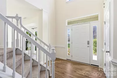 5652 Cambridge Bay Drive, Charlotte, NC 28269 - Photo 2