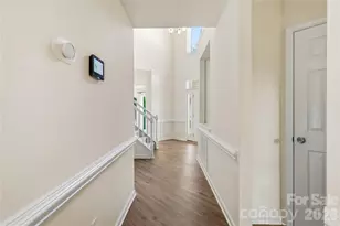 5652 Cambridge Bay Dr, Charlotte, NC 28269 - Photo 4