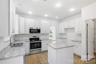 5652 Cambridge Bay Dr, Charlotte, NC 28269 - Photo 14