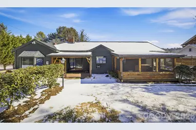 402 Pennton Avenue SW, Lenoir, NC 28645 - Photo 6