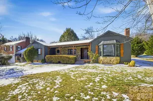 402 Pennton Ave SW, Lenoir, NC 28645 - Photo 2