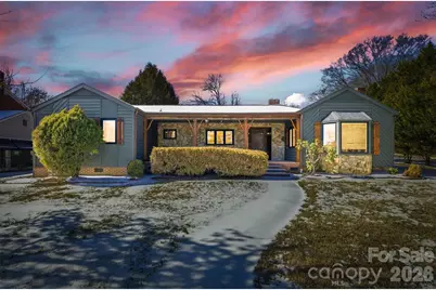 402 Pennton Avenue SW, Lenoir, NC 28645 - Photo 1