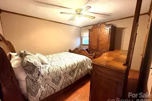 3253 US 70 Hwy W, Marion, NC 28752 - Photo 18