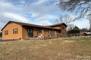 3253 US 70 Hwy W, Marion, NC 28752 - Photo 4
