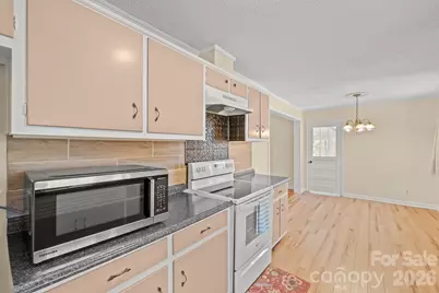 6264 US 221 Highway S, Marion, NC 28752 - Photo 22