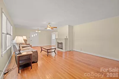 6264 US 221 Highway S, Marion, NC 28752 - Photo 10