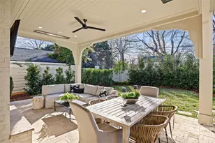 1320 Biltmore Dr, Charlotte, NC 28207 - Photo 44