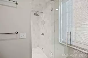 1320 Biltmore Dr, Charlotte, NC 28207 - Photo 28