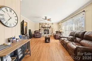 2526 Country Club Dr, Lancaster, SC 29720 - Photo 2