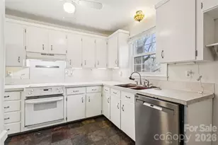 1001 Eaglewood Ave, Charlotte, NC 28212 - Photo 14