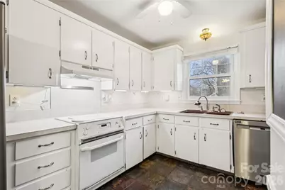 1001 Eaglewood Avenue, Charlotte, NC 28212 - Photo 12