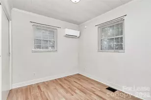 1728 Lombardy Cir, Charlotte, NC 28203 - Photo 10