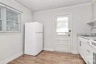 1728 Lombardy Cir, Charlotte, NC 28203 - Photo 6