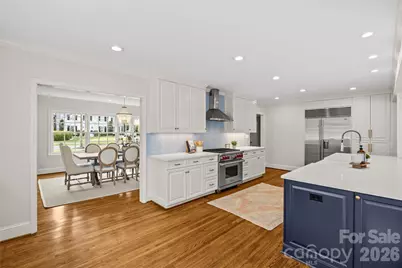 2521 Hampton Avenue, Charlotte, NC 28207 - Photo 8