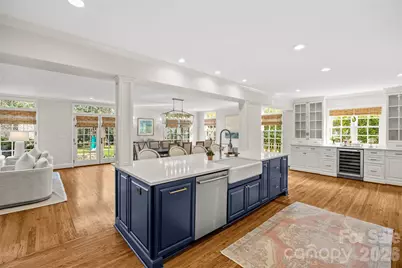 2521 Hampton Avenue, Charlotte, NC 28207 - Photo 10