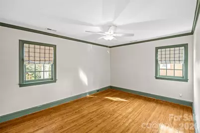 2521 Hampton Avenue, Charlotte, NC 28207 - Photo 38