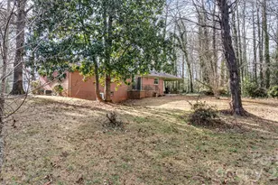 1200 Piedmont Rd, Morganton, NC 28655 - Photo 22
